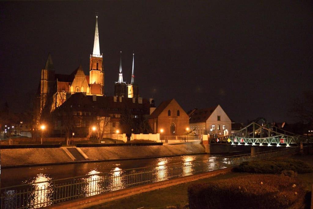 Natural Apartment In The City Center - Old Town Wroclaw Luaran gambar
